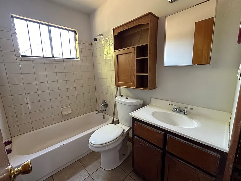 7733 5th Ave S #A — Photo 11