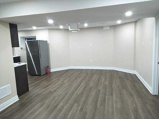 2nd image of 17 Sparhill St