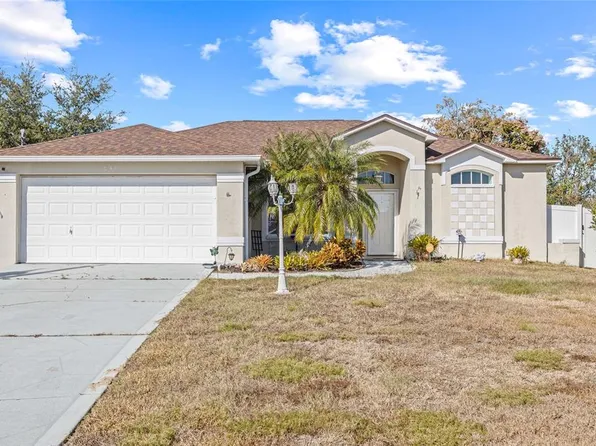 6401 Grapewood Rd, Spring Hill, FL 34609