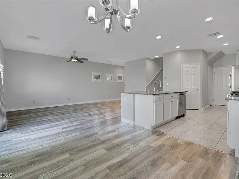 89 Sertata Ct — Photo 11