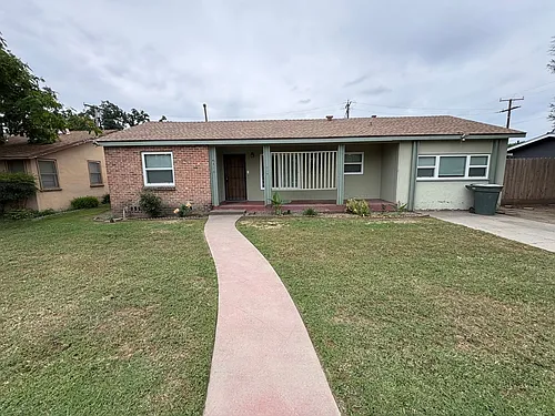 315 W Kaweah Ave Photo 1