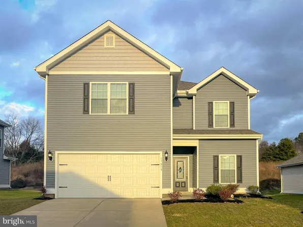 17019 Brookwood Dr, Bowling Green, VA 22427