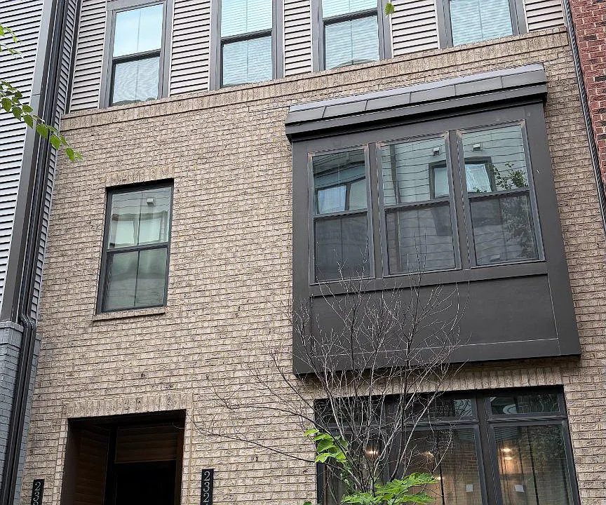 2324 Water Promenade Ave #2L