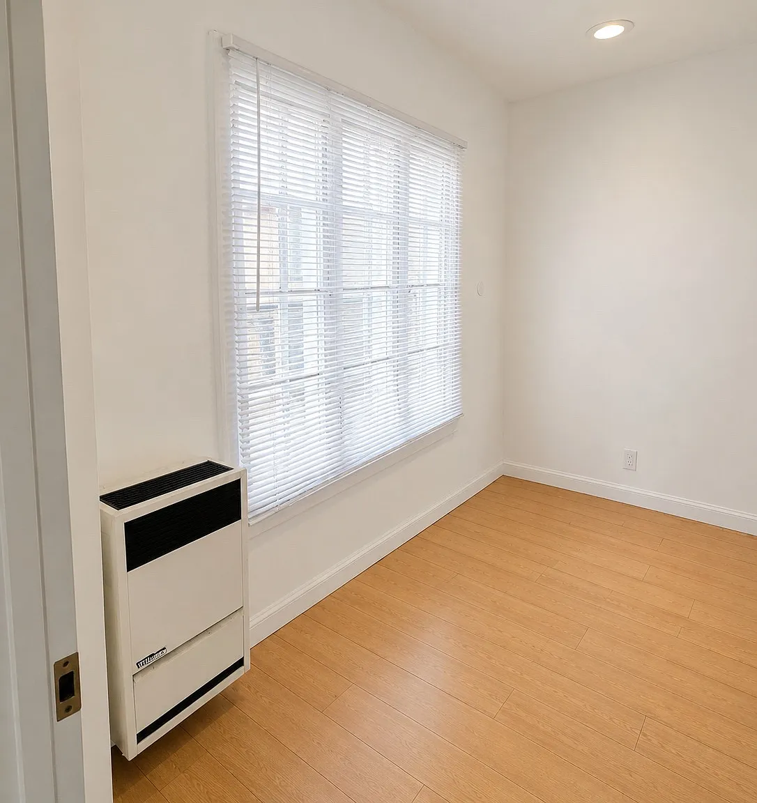 2531 Hillcrest Dr — Photo 4
