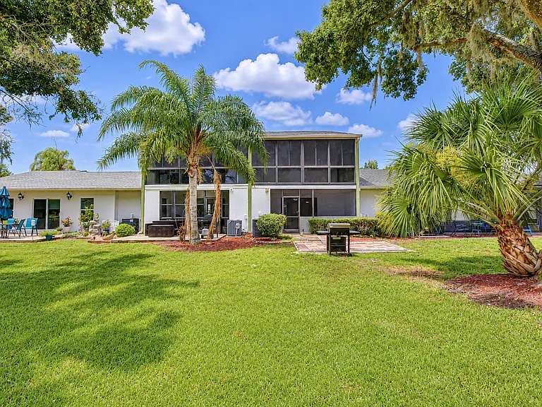 230 Cypress Pl #1 — Photo 36