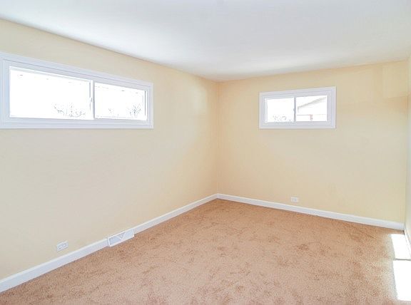 5th image of 4917 Sunnyside Dr
