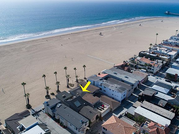 2nd image of 1512 W Oceanfront APT B