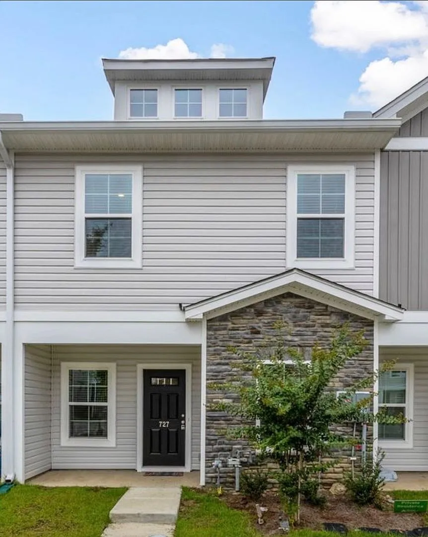 Ready For You In Harbison Grove — Photo 1