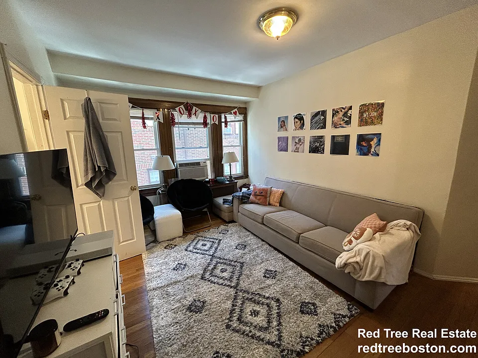 54 Kirkwood Rd #1