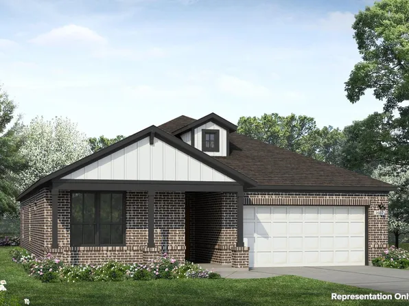 303 Fawn Hill Ln, Sealy, TX 77474