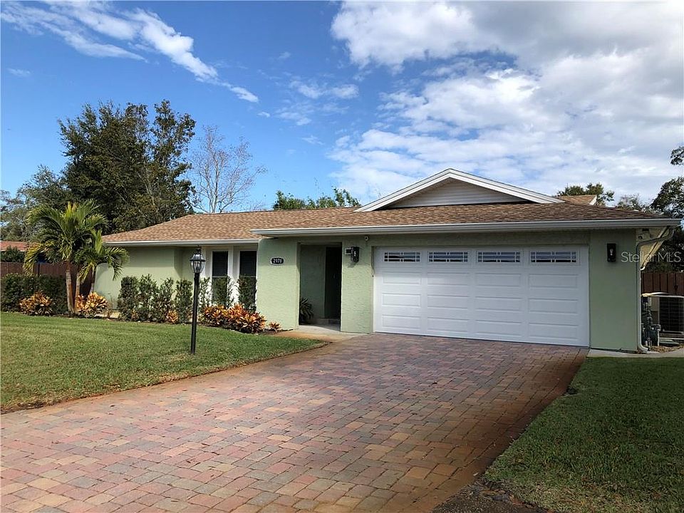1st image of 2978 Kenilwick Dr N