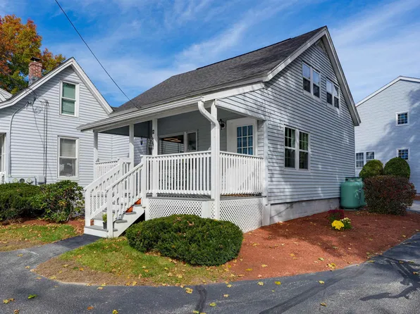 107 Franklin Street Extension #12, Derry, NH 03038