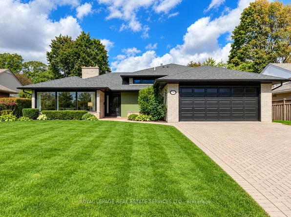 75 Ravensbourne Cres, Toronto, ON M9A 2B1