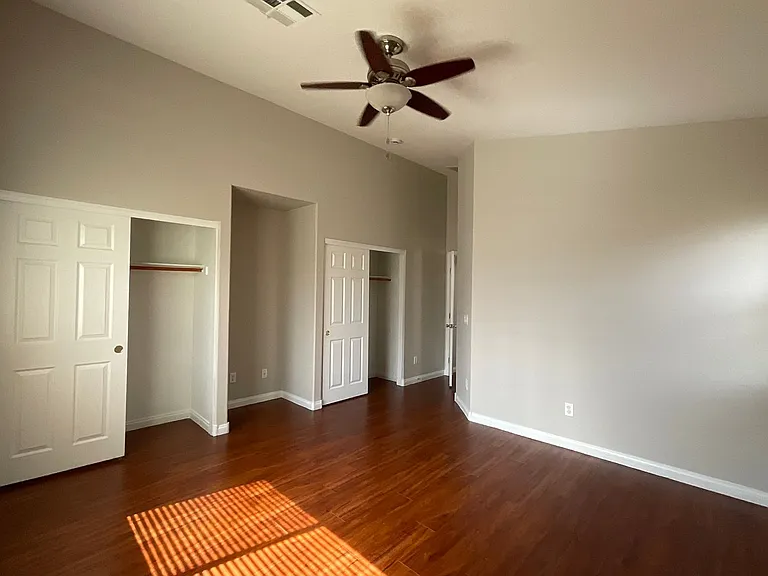 5016 Crying Heart St — Photo 6