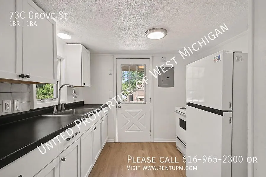 Available Now | Newly Renovated 1 Bedroom 1 Bath Apartment in Coopersville | Gas & Water Included... — Photo 1