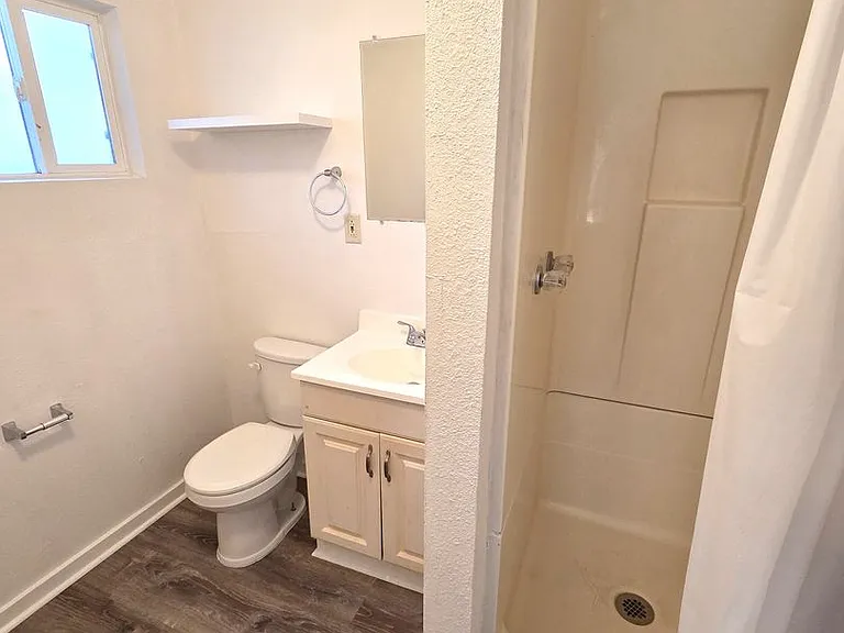 345 W Kanai Ave — Photo 12