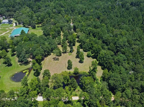 1619 County Road 4540, Kennard, TX 75847