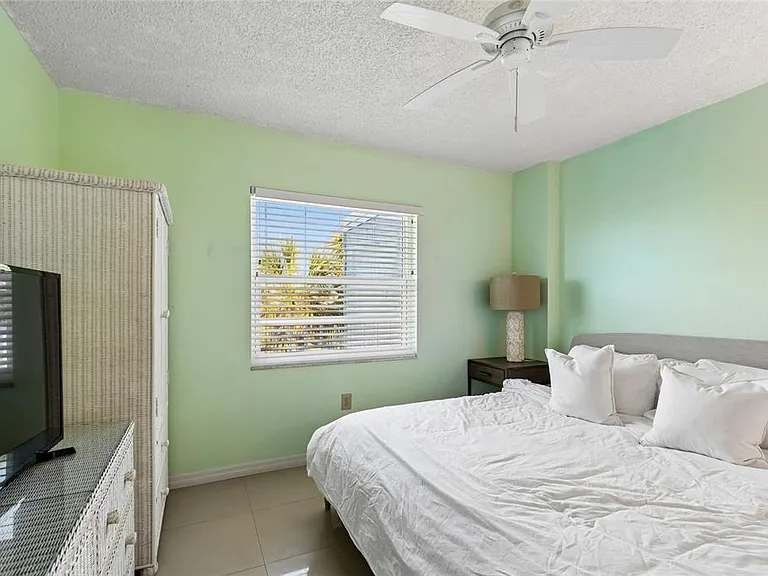 719 Pinellas Bayway S #301 — Photo 35