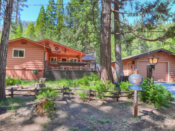 8067 Chilnualna Falls Rd, Wawona, CA 95389