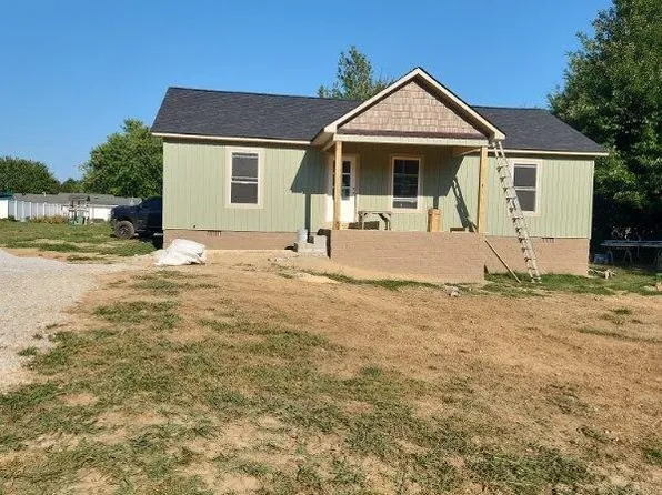 238 Austin Cir, Livingston, TN 38570