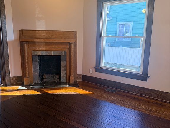 2nd image of 328 N Wood St