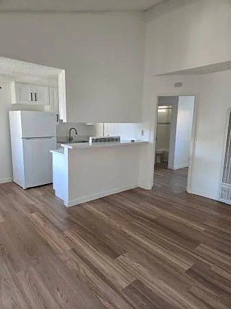 10930 Del Norte St — Photo 9