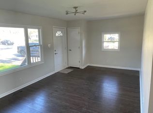 709 Oriole Trl, McHenry, IL 60051