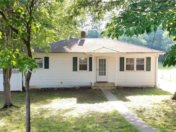 119 Carol Rd, Winston Salem, NC 27106