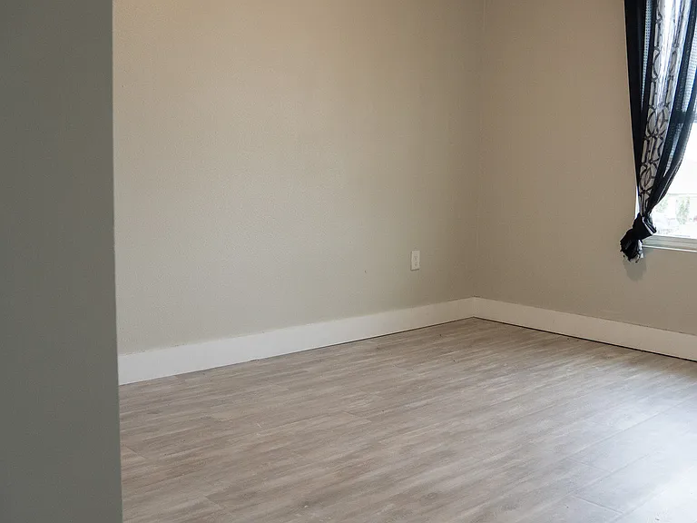 1273 Zambrana Ct — Photo 24