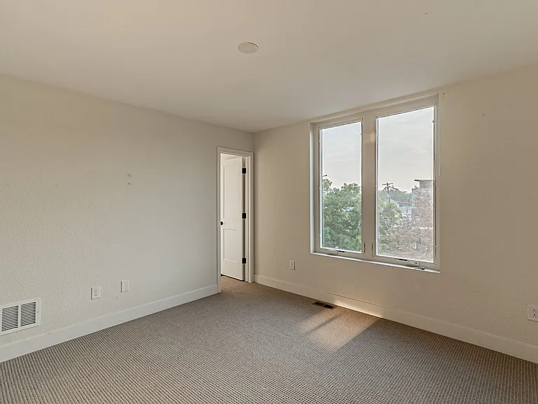2853 W 23rd Ave #3 — Photo 14
