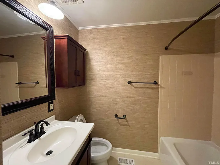 2604 Patrick Rd — Photo 16