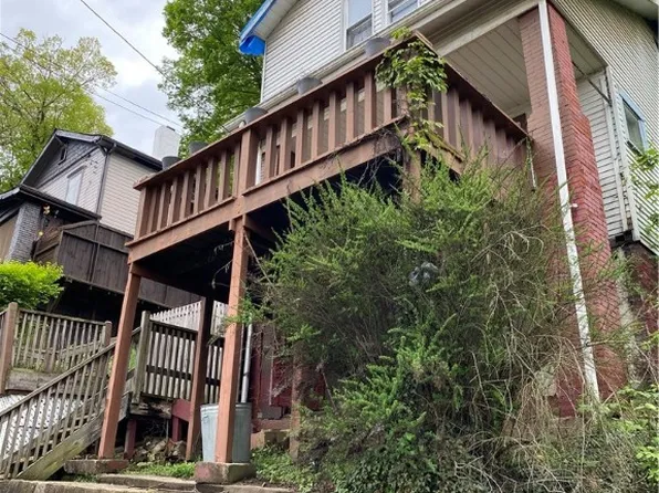 48 Walnut St, West Aliquippa, PA 15001
