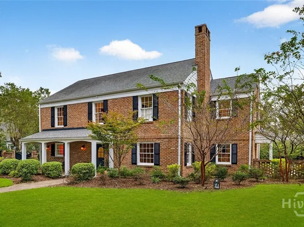 1 E 51st Street, Savannah, GA 31405