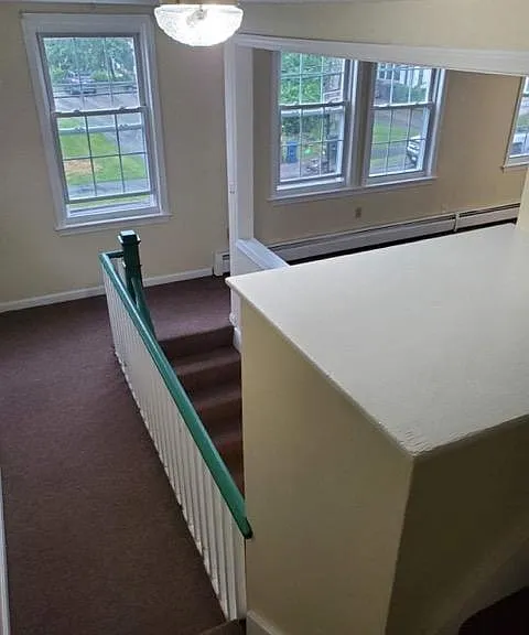 stairs to bedroom