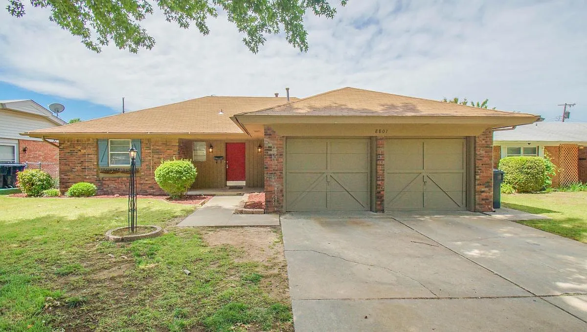8801 S Youngs Boulevard - 1 — Photo 1