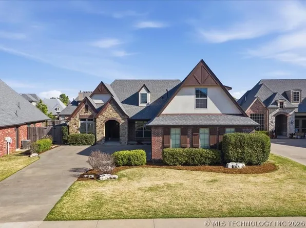 307 W 128th St S, Jenks, OK 74037