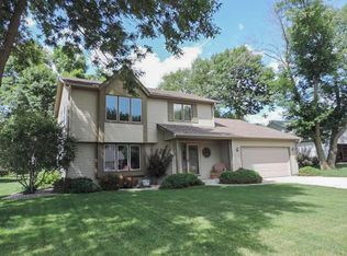 N60W23756 Butternut Ln, Sussex, WI 53089