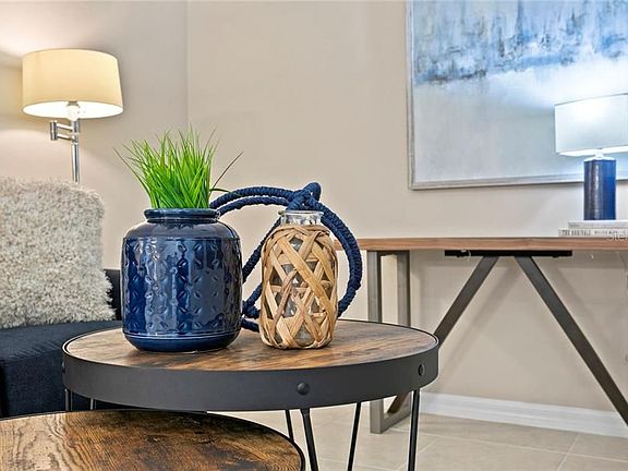 2nd image of 5424 Cicerone St #2202