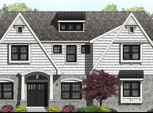 904 Northwoods Rd, Deerfield, IL 60015