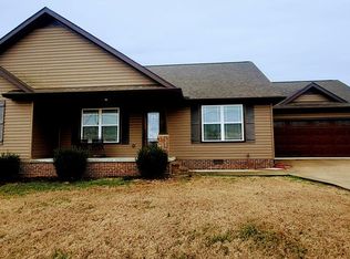 520 Wyndwalker Ln, Cookeville, TN 38506