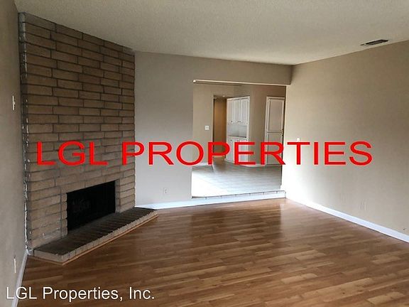 3rd image of 3506 Hanks St