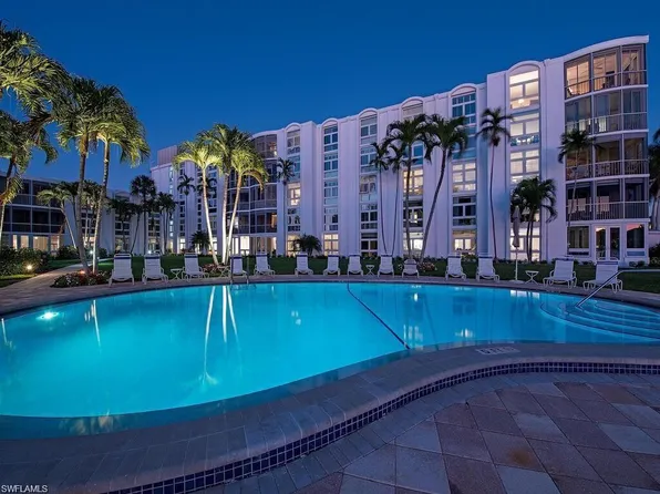 400 Park Shore DR #102, NAPLES, FL 34103
