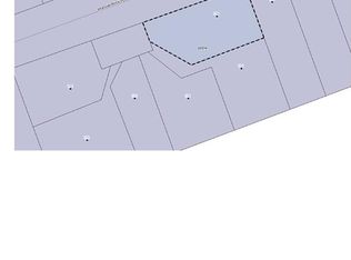 726-728 Meadowgreen Village Dr, Eden, NC 27288