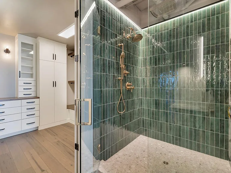 2211 E Camelback Rd #605 — Photo 18