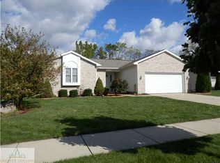 3540 Donamere Dr, Lansing, MI 48906