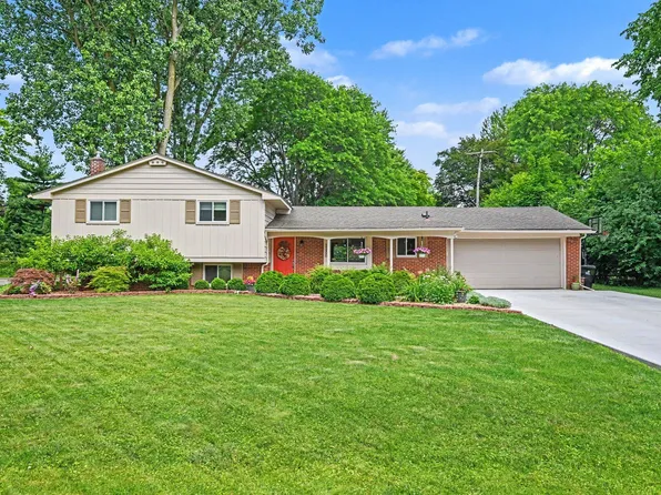 32450 Chesterbrook St, Farmington Hills, MI 48334
