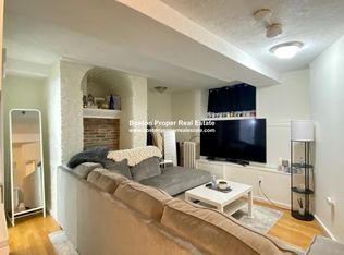 63 Hancock St #6D, Boston, MA 02114