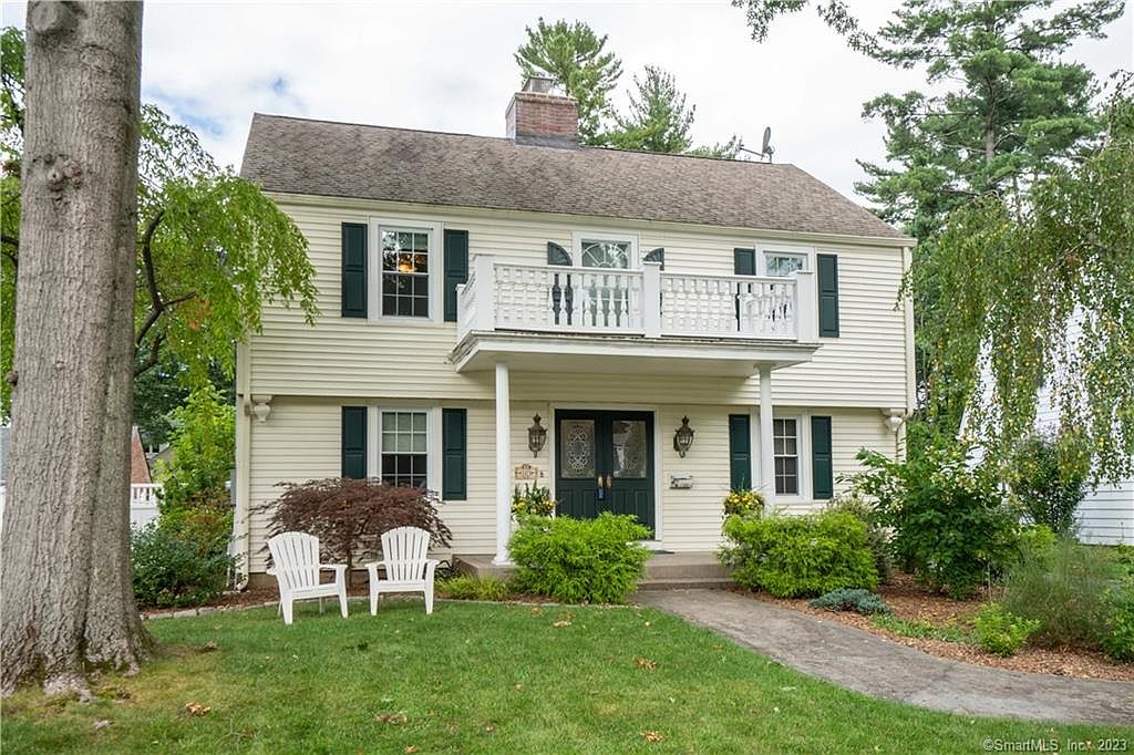 103 Foxcroft Rd, West Hartford, CT 06119 Zillow