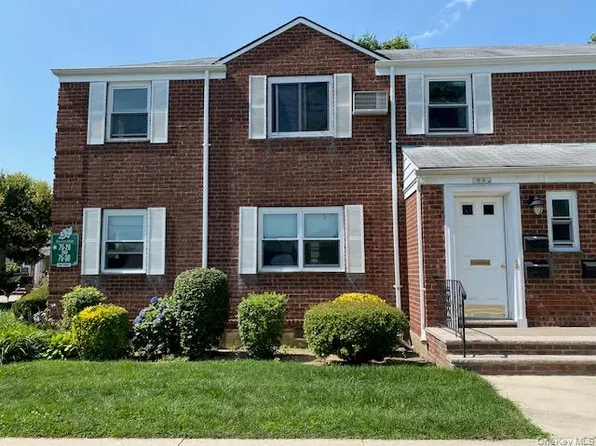75-18 263rd #G-1, Glen Oaks, NY 11004