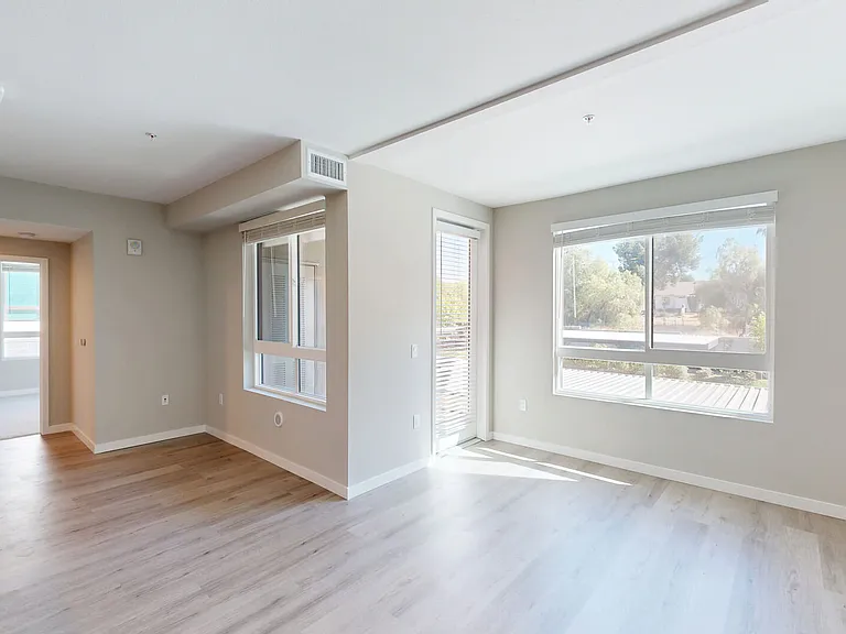 North Grove — Photo 294
